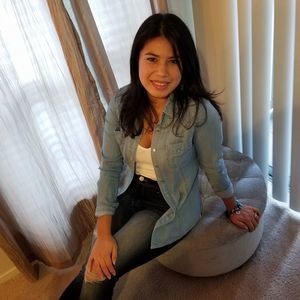 Meet your Posher, Esmeralda